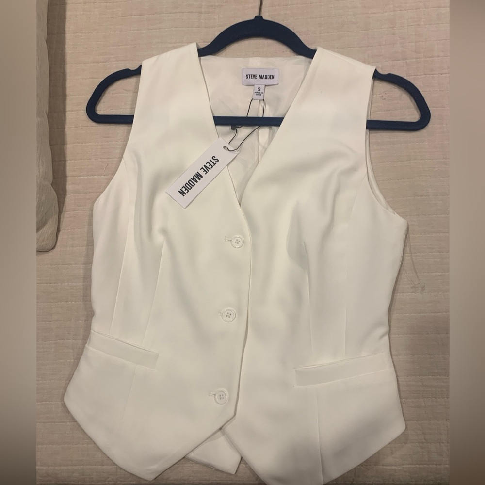 Steve Madden Women’s White Vest Top
